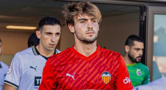 Entrevista de la web del Valencia CF a Nil Ruiz